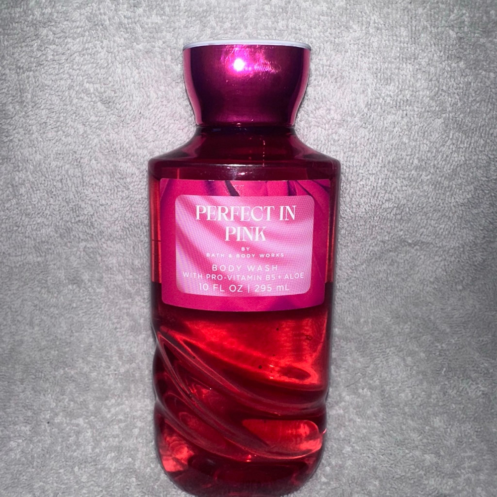 New Bath & Body Works Perfect In Pink Body Wash W/Vitamin B5 & Aloe 10Oz Bottle